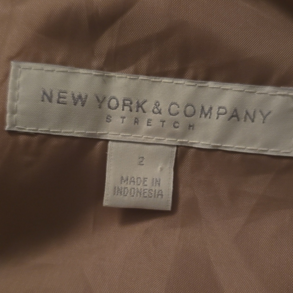 New York Company Stretch beige vest size 2 - Picture 8 of 8
